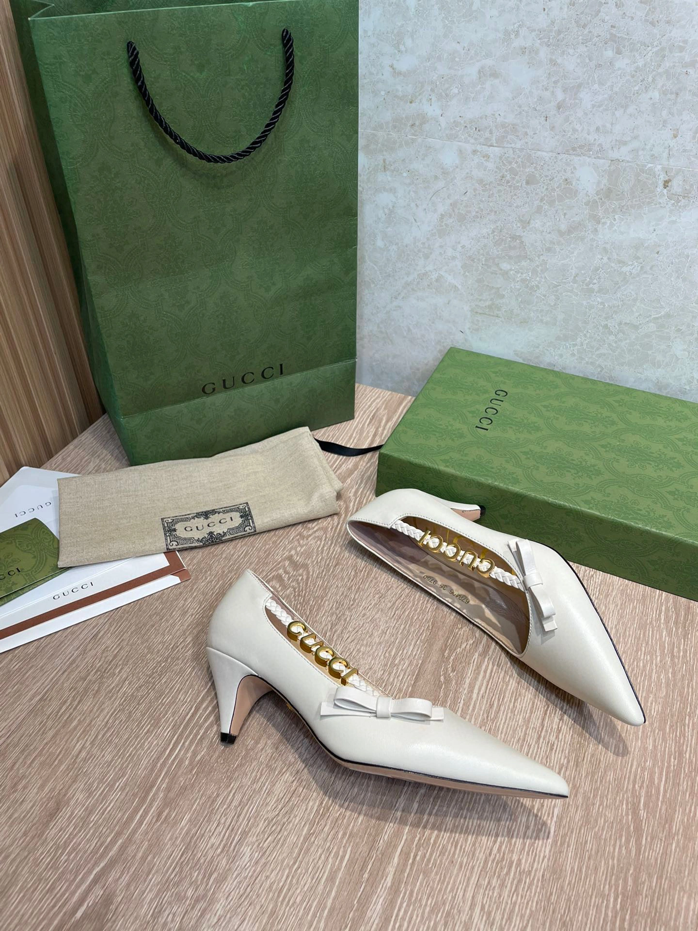 coco- heel height ：5.5cm ， Sheepskin item:B-X158J2326